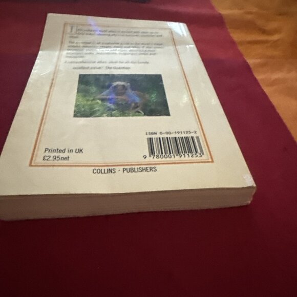 The Collins Concise Atlas & Gazetteer World Maps Facts and Figures - Picture 5 of 9